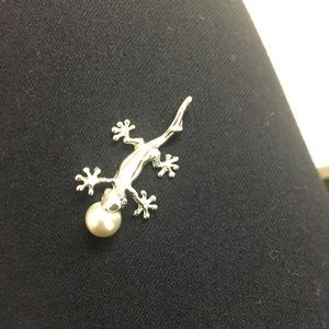 Sterling Silver and Pearl Gecko Pendant